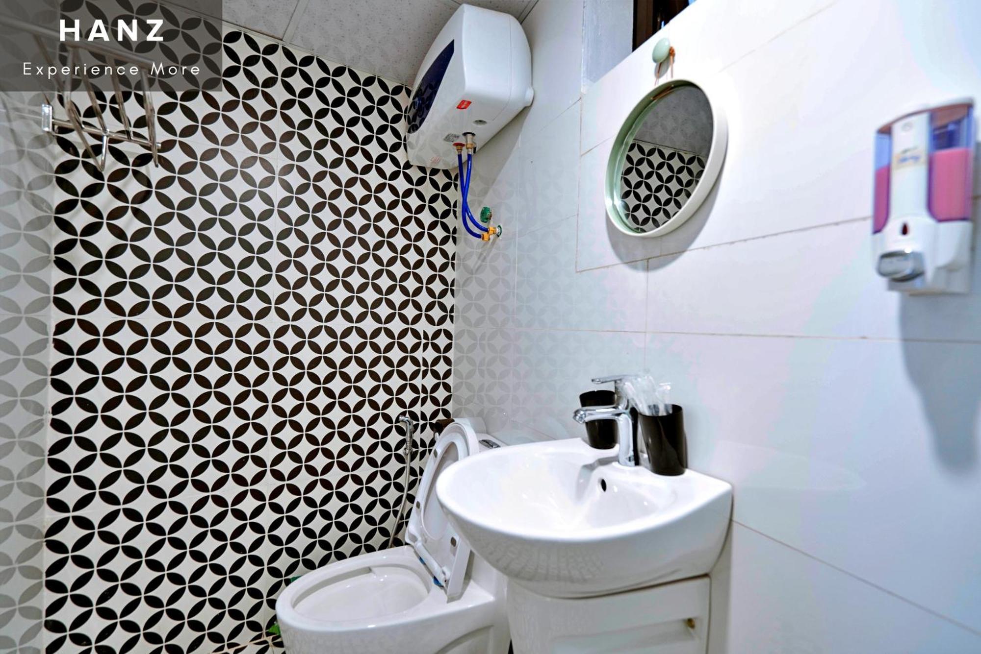 Private Room In Halong City Center - Hanz Almor1 Ha Long Pokoj fotografie